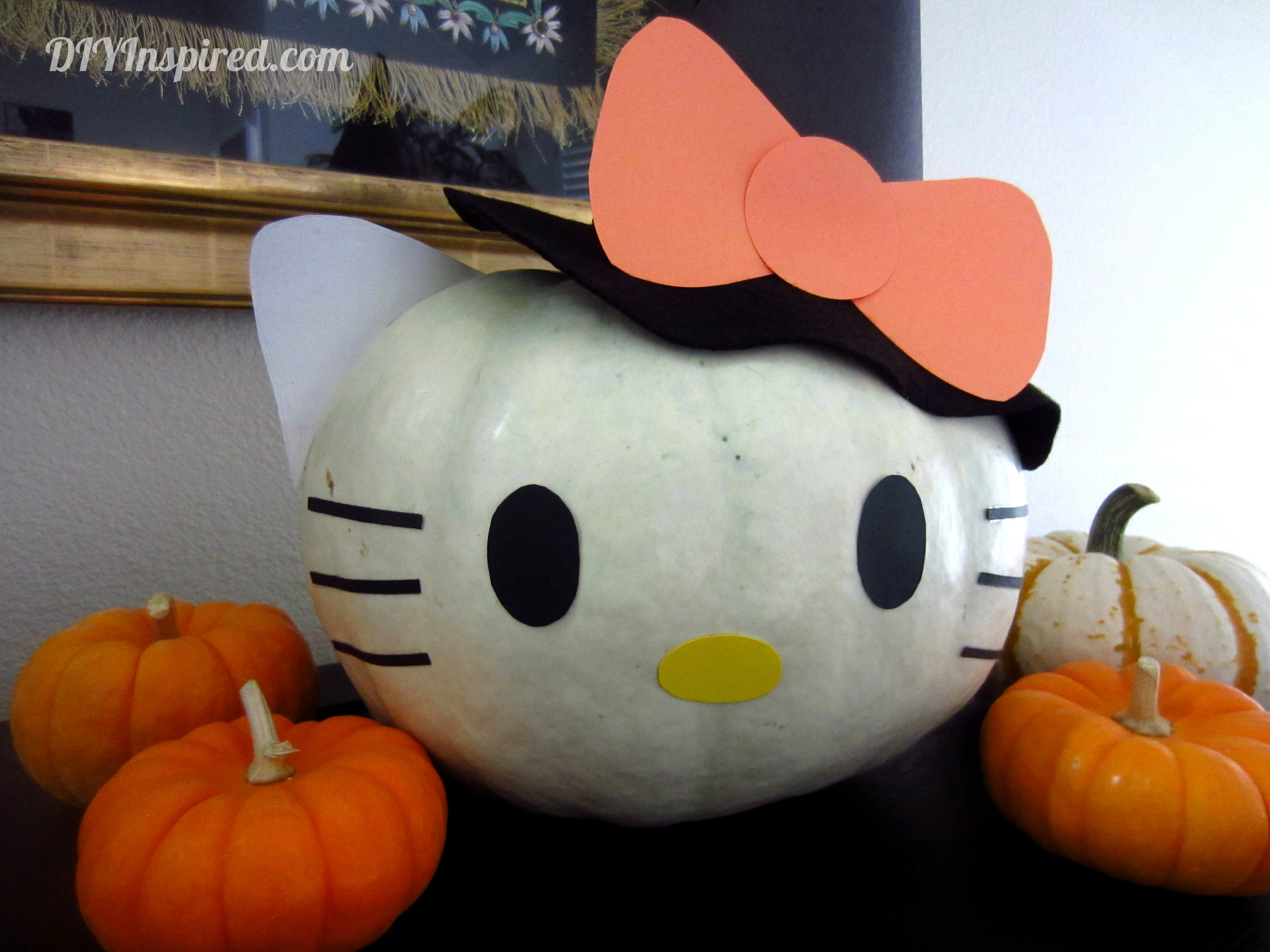 Pumpkin Hello Kitty Pin
