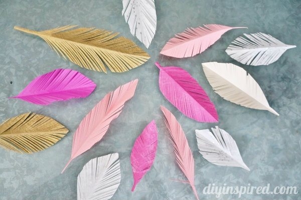 Tips on How to Make Paper Feathers
