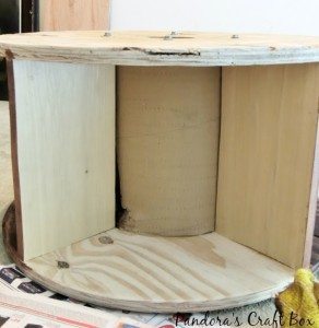 Repurposed Wooden Cable Spool - DIY Inspired