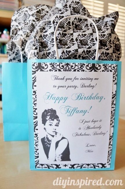 Breakfast at Tiffanys gift wrapping