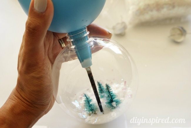 DIY Snow Globe Ornament (5)