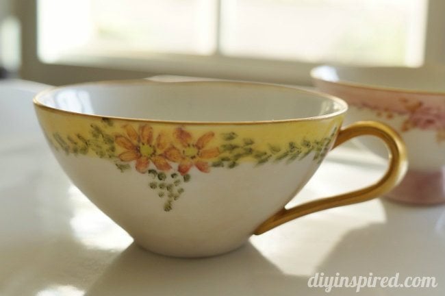 Vintage Hand Painted Tea Cups (1)