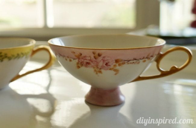 Vintage Hand Painted Tea Cups (2)