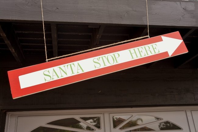 Santa Stop Here Sign (8)