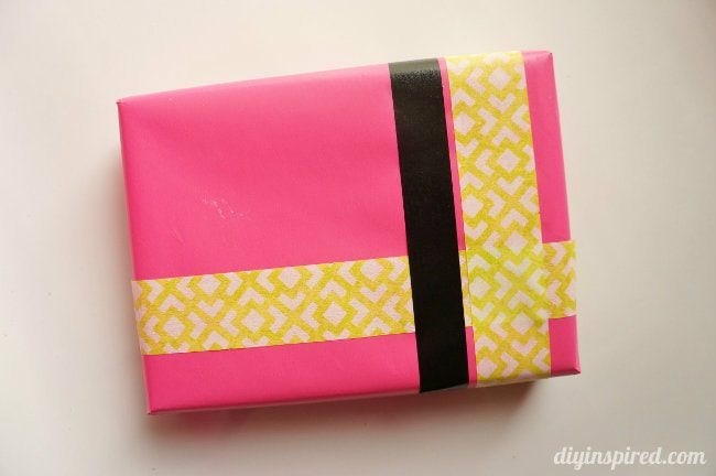 Washi Tape Gift Wrapping DIY