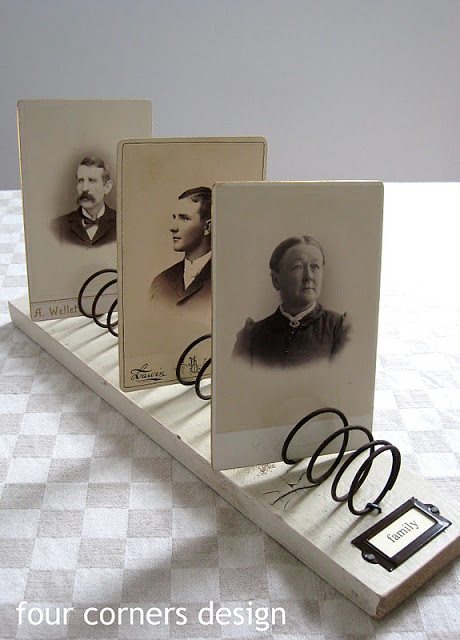 Bed Springs Photo Holder