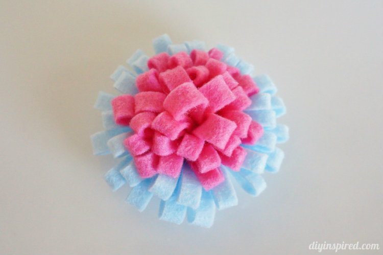 How to make a flower out of felt