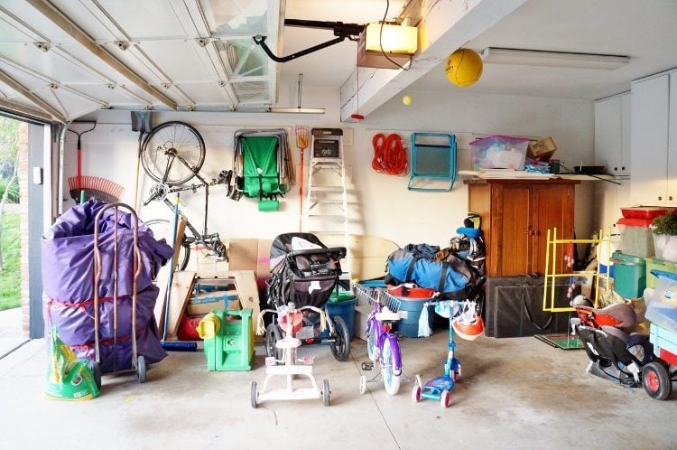 Easy Ways to Declutter and Improve Your Garage (1)