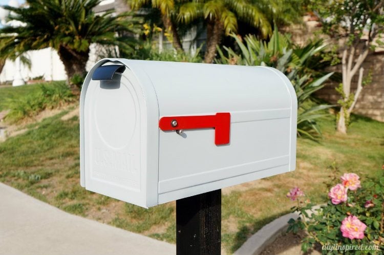 Mailbox Makeover DIY