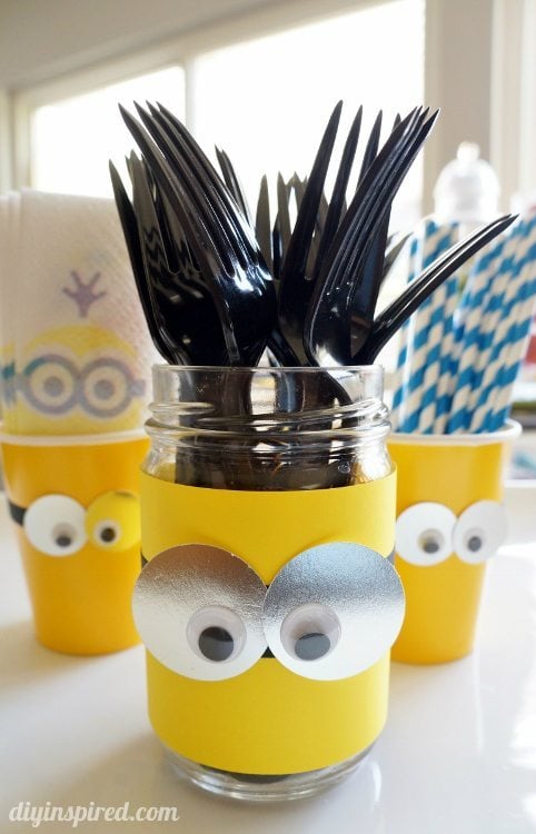 DIY Minion Party Utensil Container