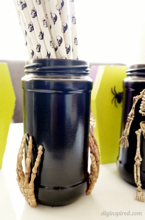 Recycled Spooky Halloween Jars