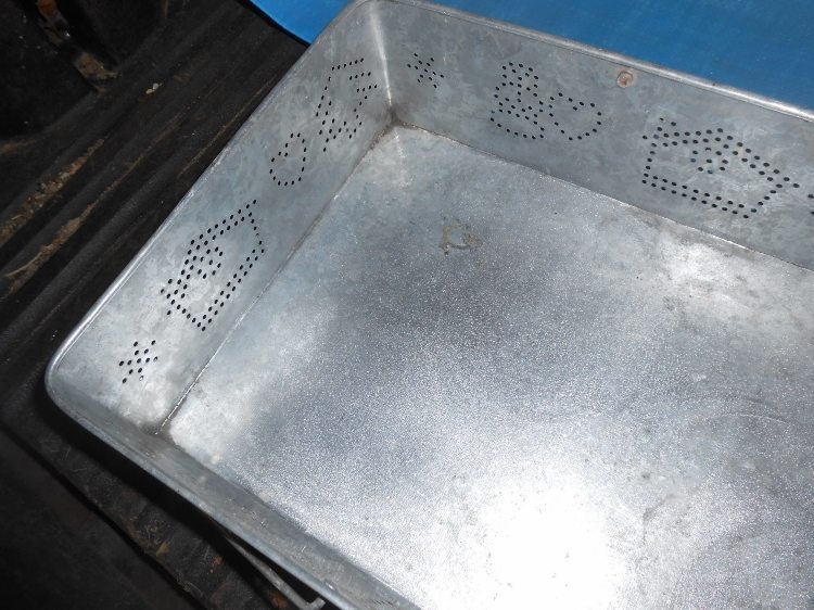 Upcycled Metal Tray Makeover