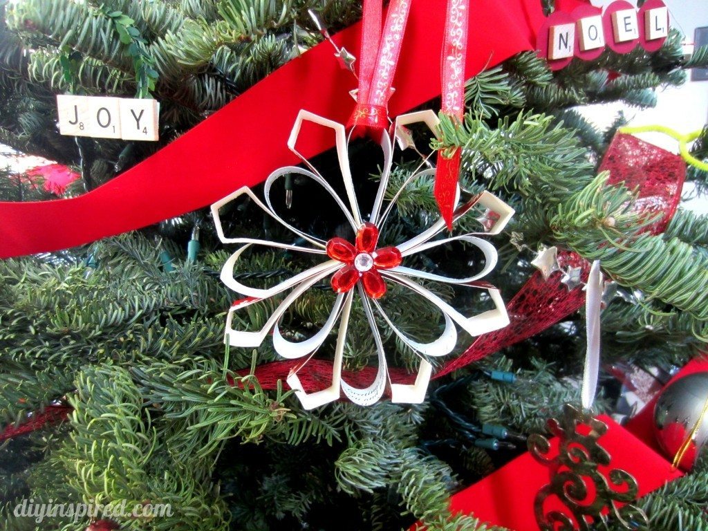 Recycled-Christmas-Card-Ornaments
