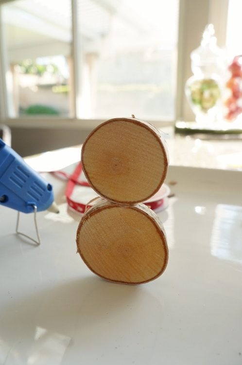 Wood Slice Snowman Craft