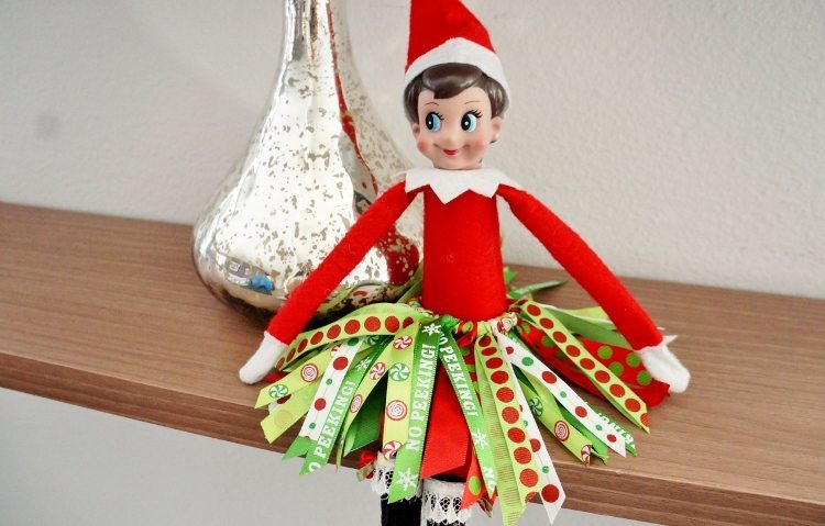 Elf trên Shelf Ribbon Tutu