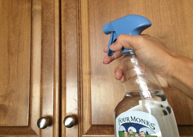 Kitchen Cabinet Cleaning with Vinegar