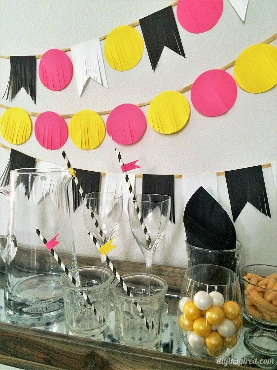 New Years Paper Party Banner DIYInspired