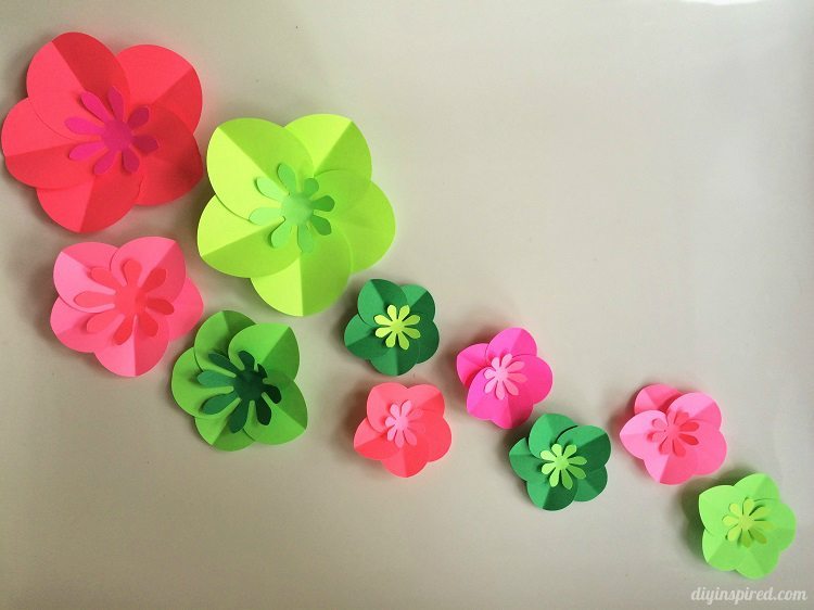 Easy DIY Paper Flowers Tutorial