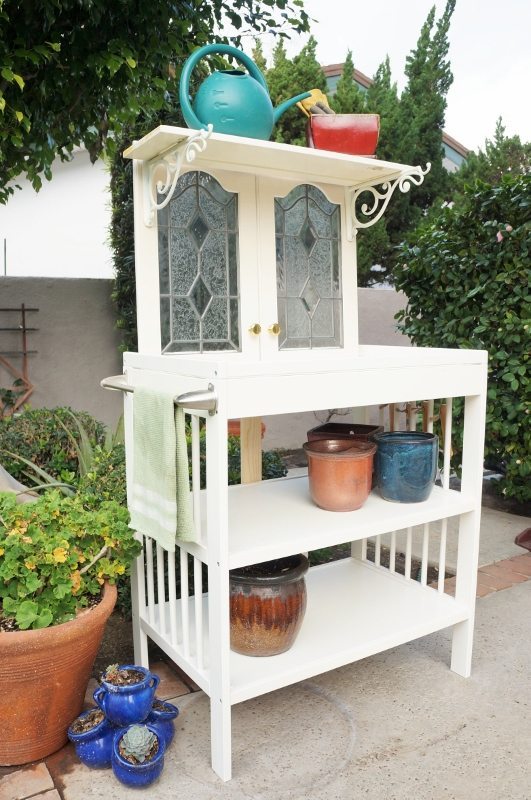 Repurposed Changing Table to Potting Bench (4)