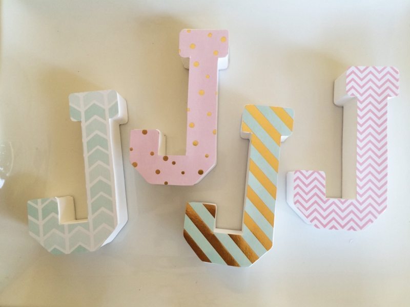 BIGBOBA Wooden Letters A-Z Retro DIY Decoration For Home Coffee Shop Clothing Store Birthday Party Wedding White S Heigh 8CM 