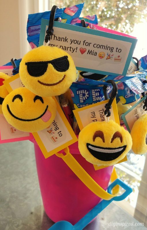 Emoji Party Favors - DIY Inspired