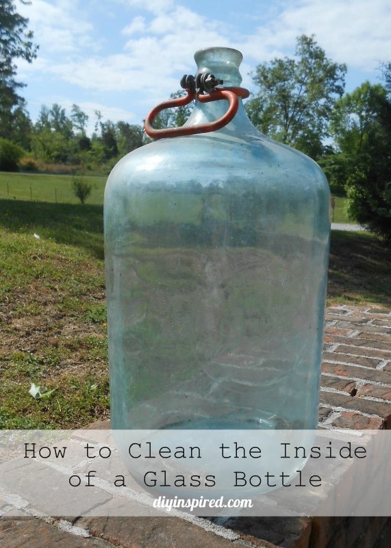 How to Clean the Inside of a Glass Bottle
