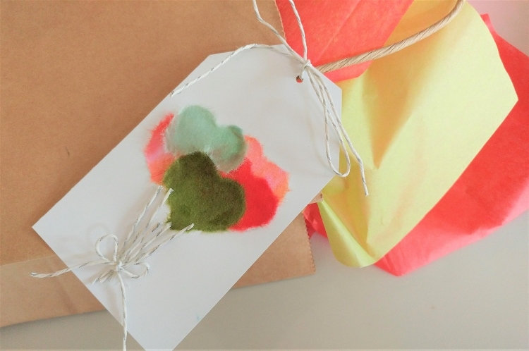 How to Make a Chigiri-e Balloon Gift Tag