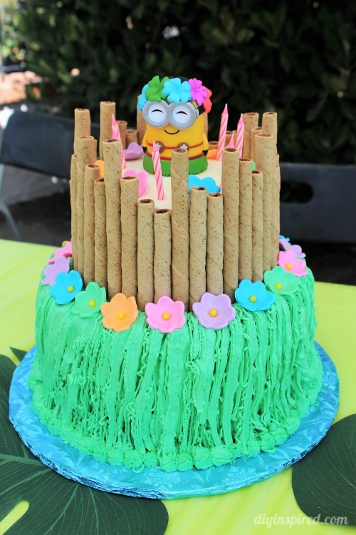 Minion Luau Birthday Cake