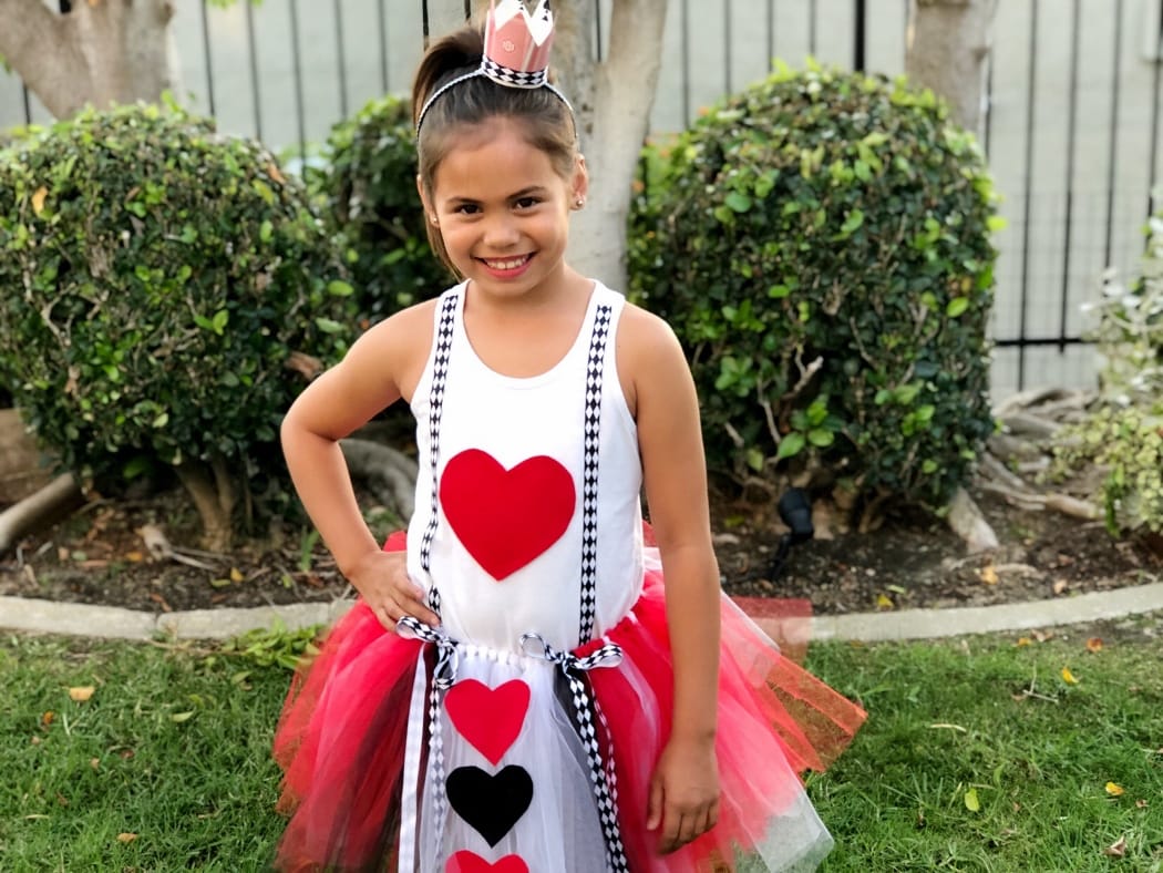 Easy Queen of Hearts Costume for Halloween - DIY Inspired