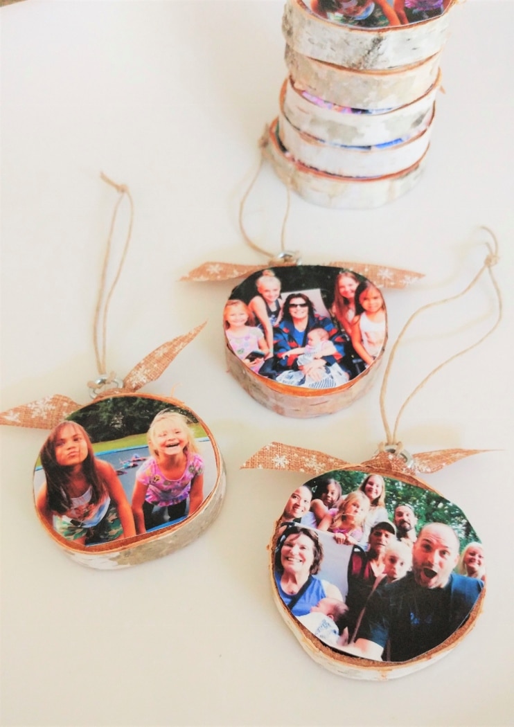 DIY Wood Slice Photo Memory Ornaments
