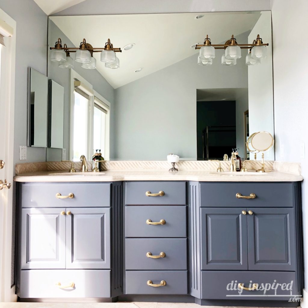 How To Paint A Bathroom Vanity Diy, Can I Paint Over A Bathroom Vanity
